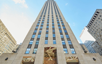 בניין ג'י אי - 30 Rockefeller Plaza